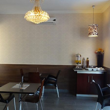 Andaluz Boutique Hotel Durban Bagian luar foto