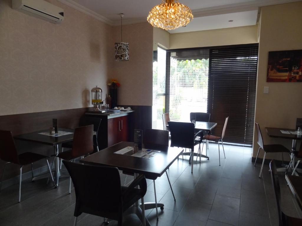 Andaluz Boutique Hotel Durban Bagian luar foto